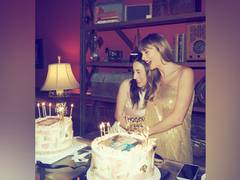 
      
      'I'm Feelin' 32': Taylor Swift shares glimpse of her intimate...
      
      