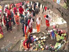 
      
      Devotees gather at Mata Tirtha pond for Nepali Mothers' Day
      
      