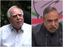 
      
      Anand Sharma congratulates Ghulam Nabi Azad on being...
      
      