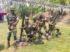 
      
      J-K: BSF nabs Pak intruder at international border in RS Pura
      
      