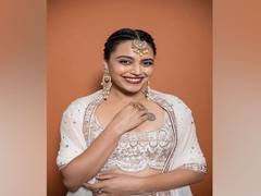 
      
      Actor Swara Bhaskar thanks friends for celebrating her...
      
      