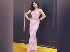 
      
      Bhumi Pednekar learns hydroponics farming amid self-isolation
      
      