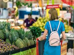 
      
      Study examines effect of consumers picking their own price
      
      