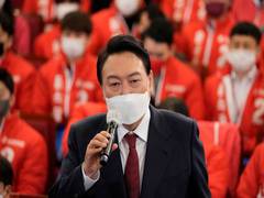 
      
      South Korean ruling party candidate concedes defeat in...
      
      