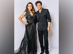 
      
      Want to sign up for your design masterclass: SRK to wife Gauri
      
      