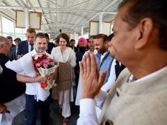 
      
      Rahul Gandhi, Priyanka Gandhi arrive to attend swearing-in
      
      
