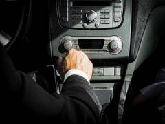 
    Study determines why music is important for young drivers
    