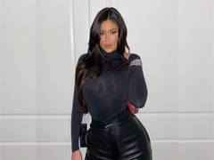 
      
      Kylie Jenner may bring back reality show 'Life of Kylie'
      
      