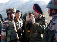 
      
      J-K: Army commander interacts with troops in Poonch, Rajouri...
      
      