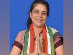 
      
      Congress pits daughter against father in Andhra's Araku
      
      