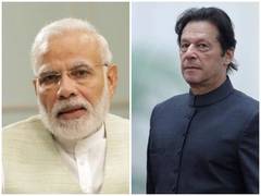 
      
      Pak Twitterati note difference in welcome received by Khan,...
      
      