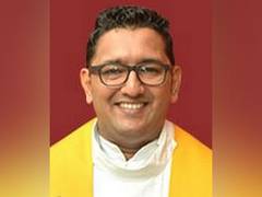 
      
      PM Modi's meeting with Pope Francis message of peace for...
      
      