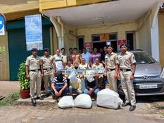 
      
      3 held by Goa Police for stealing stereo systems from cars
      
      