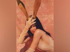 
      
      Kylie Jenner dresses up as Easter Bunny to celebrate with daughter
      
      