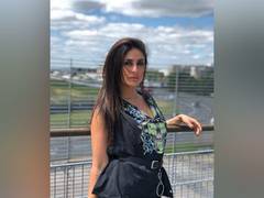 
      
      Kareena Kapoor shares a glimpse of her Ganesh Chaturthi...
      
      