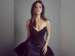
      
      Fans can't keep their eyes off as Yami Gautam looks glamorous...
      
      