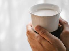 
    Warm milk makes you sleepy, study explains why
    