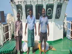 
      
      Coast Guard seizes 1,000 kg sea cucumber from fishing boat 
      
      