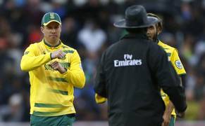 
      
      AB de Villiers eyes on BBL stint
      
      