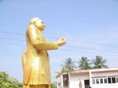 
      
      Protesters break statue of father of Rajapaksa brothers
      
      