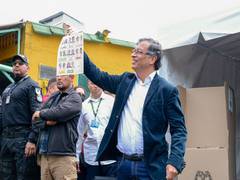 
    Colombia to hold Presidential runoff, Petro ahead in first round
    