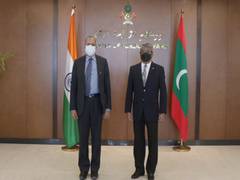 
      
      Indian Defence Secretary calls on Maldives Minister of State...
      
      