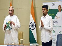 
      
      Odisha CM transfers Rs 800 crore financial aid to 40 lakh farmers
      
      