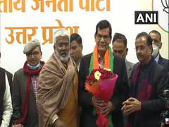 
      
      Former IAS officer AK Sharma joins BJP
      
      