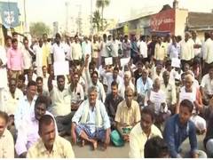 
      
      AP: Protest continues against CM Reddy's idea of three capitals
      
      