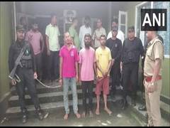 
      
      Assam: 3 nabbed for rhino horn smuggling near Kaziranga 
      
      