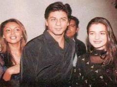 
      
       Ameesha Patel poses with Shah Rukh Khan, Gauri in throwback pic
      
      