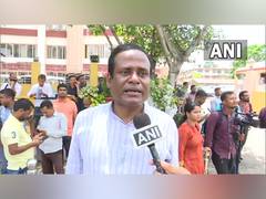 
      
      AIUDF welcomes Assam govt's move to bring SOP for Imams
      
      