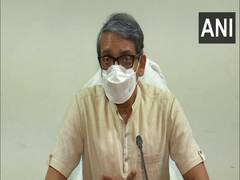 
      
      UGC chairman holds meeting with VCs of all Central varsities
      
      