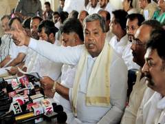 
      
      Siddaramaiah clarifies he did not eat non-veg food 
      
      