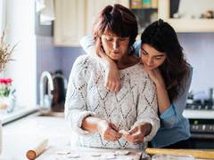 
    Parents adopt unhealthy food routines for family wellbeing
    