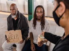 
      
      Twitter data indicates unemployment higher in low income countrie
      
      