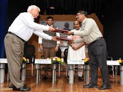 
      
      Ministry of Social Justice signs MOU with NHA
      
      