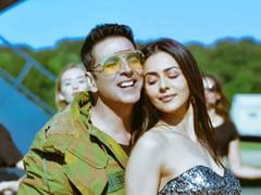 
      
      Rakul Preet Singh opens up about working with Akshay Kumar 
      
      
