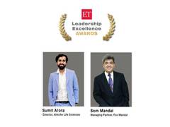 
      
      Sumit Arora and Som Mandal bagged ET Leadership Excellence Awards
      
      