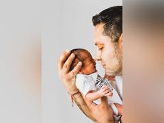 
      
      Study suggests newborns of older fathers cry differently
      
      