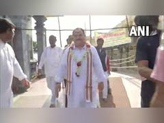 
      
      T'gana: JP Nadda offers prayers at Bhadrakali temple before rally
      
      