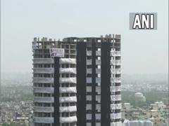 
      
      Residents of 2 housing societies near twin towers evacuated 
      
      