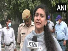 
      
      Twin Tower demolition: Boundary wall of nearby society damaged
      
      