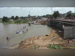 
      
      MP: Reconstruction of 145-year-old Bailey bridge begins
      
      