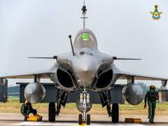 
      
      SC allows withdrawing PIL for fresh enquiry into 2015 Rafale deal
      
      