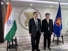 
      
      MoS Ranjan holds bilateral meeting with ASEAN General Secretary 
      
      