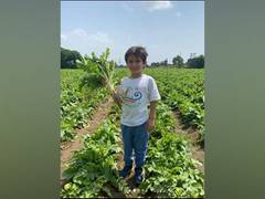 
      
      Taimur Ali Khan goes farming with mom Kareena
      
      