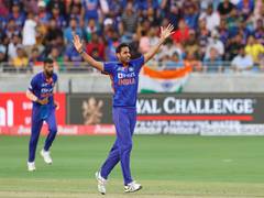 
      
      Bhuvneshwar Kumar is gold for Team India: Varun Aaron
      
      