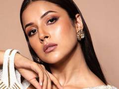 
      
      Shehnaaz Gill stuns in a white saree
      
      