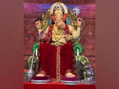 
      
      Lalbaugcha Raja 2022: Devotees throng Pandaal for Darshan
      
      